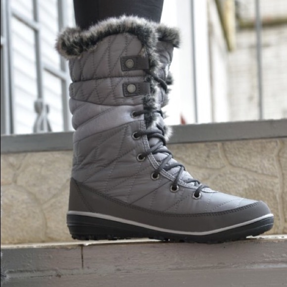 Columbia women’s heavenly Omni-heat boots - Picture 3 of 5